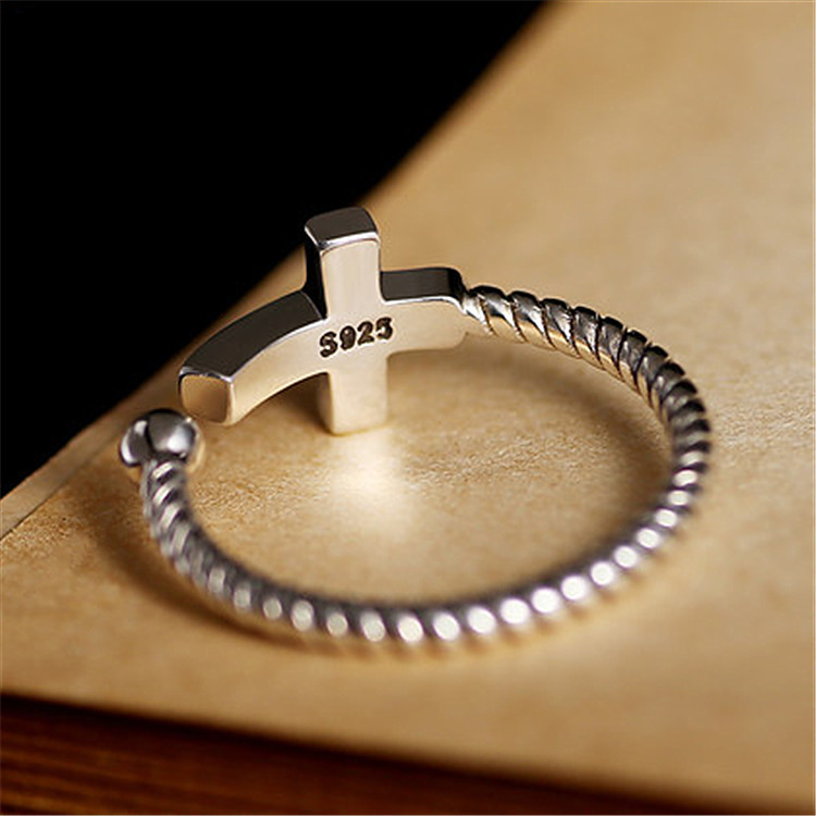 Vintage Classic Cross Drip Ring