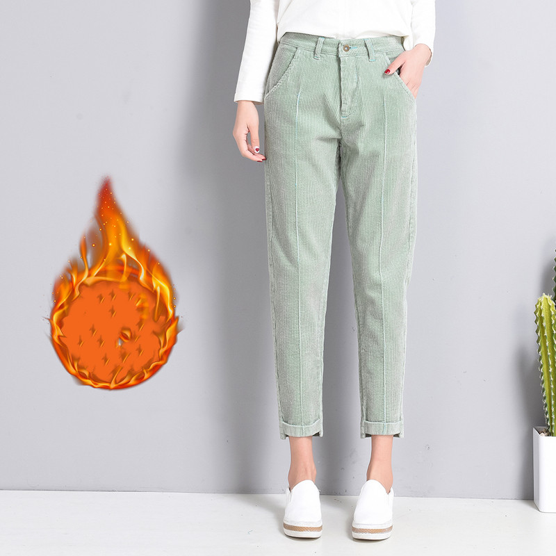 Title 8, Pantaloni Loose Feet Casual Radish in Velluto a...