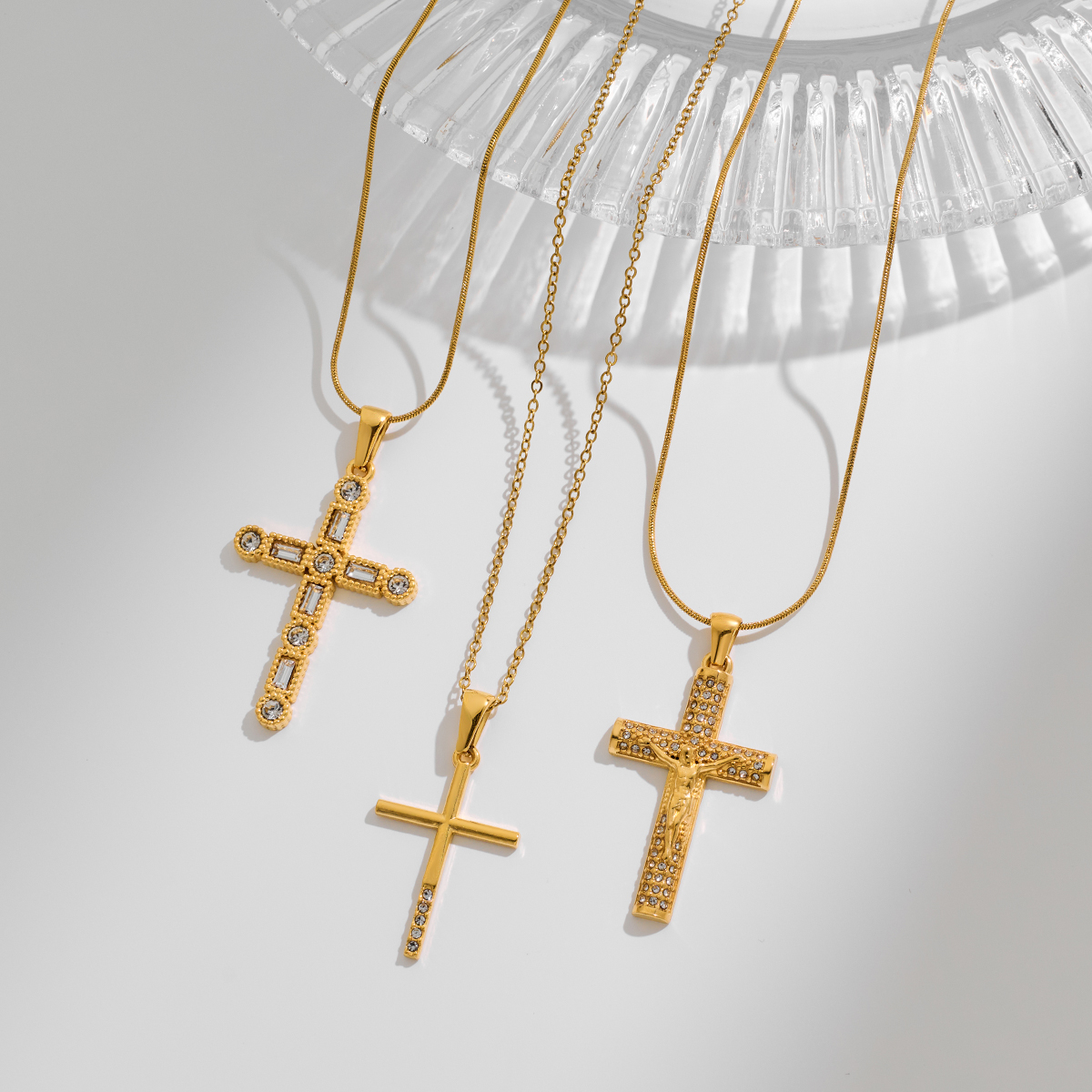 Stainless Steel Cross Pendant Necklace With Rhinestone Inlay