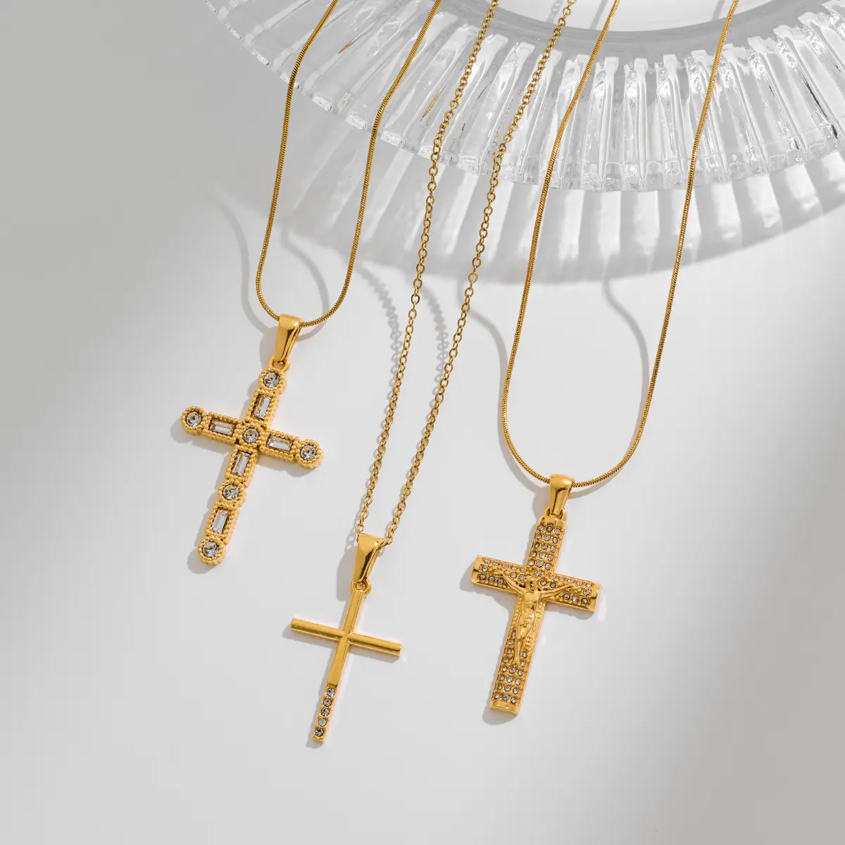 Stainless Steel Cross Pendant Necklace With Rhinestone Inlay