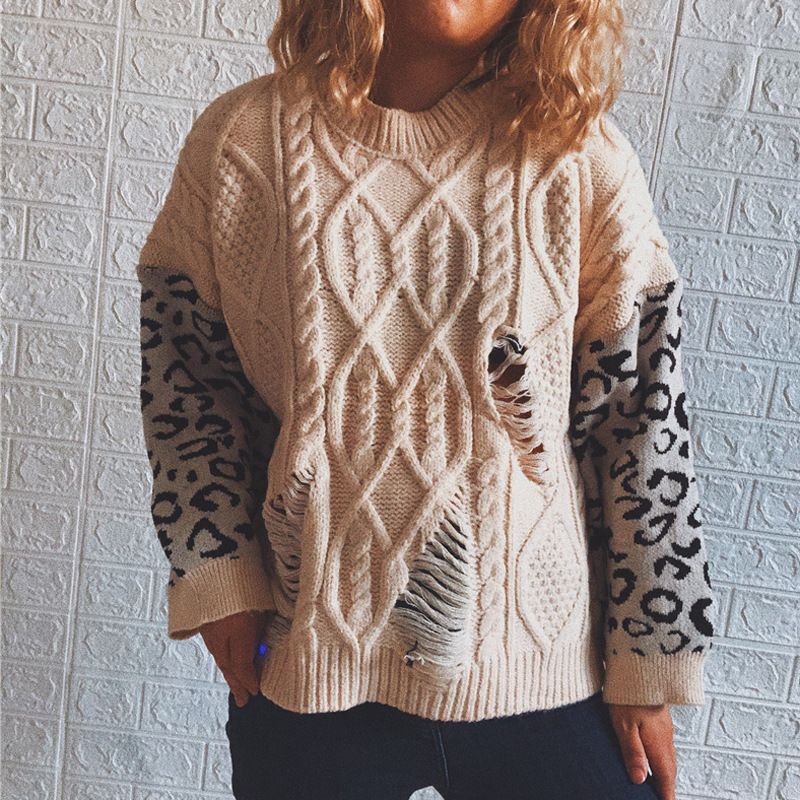 Paneled Long Sleeved Round Neck Knitted Sweater