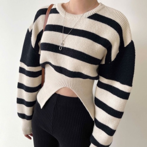 Korean Chic Autumn And Winter Retro Careful Machine Slit Design Sweater