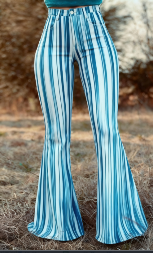 High-waisted Flared Jeans