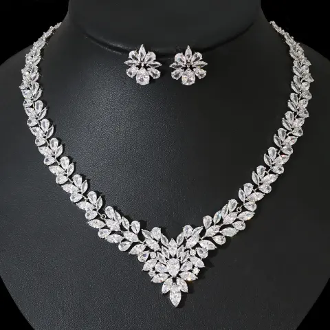 Korean Version of Bride Jewelry Suit Is Popular