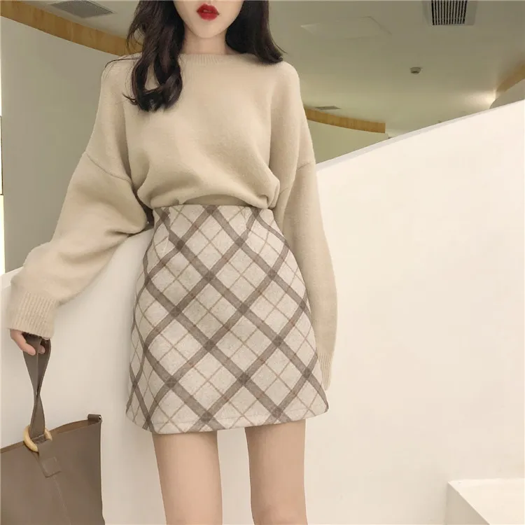 Women's High-waist Woolen Plaid Bag Hip Skirt - Short Skirt