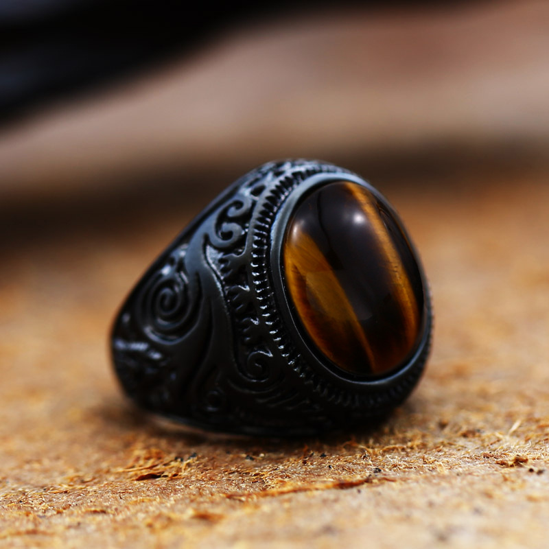 Title 2, Anillo vintage de acero inoxidable grabado con ...