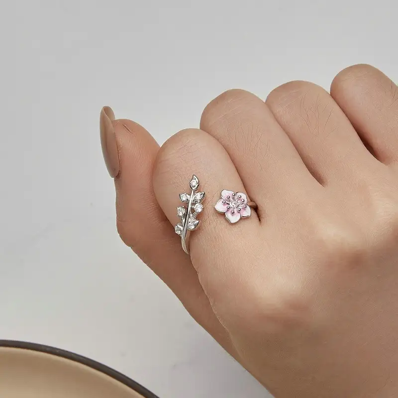 Silver Charm Gradual Pink Flower Ring