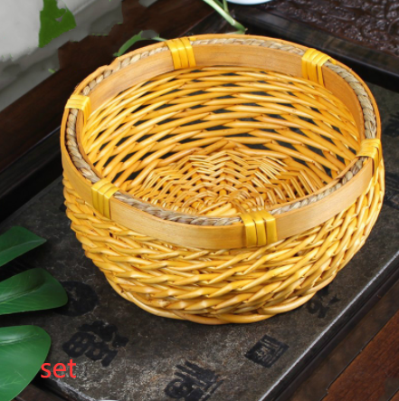 Circular rattan basket for storage