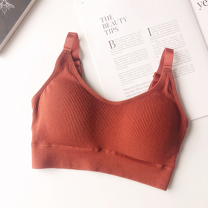 Title 14, Thread seamless vest