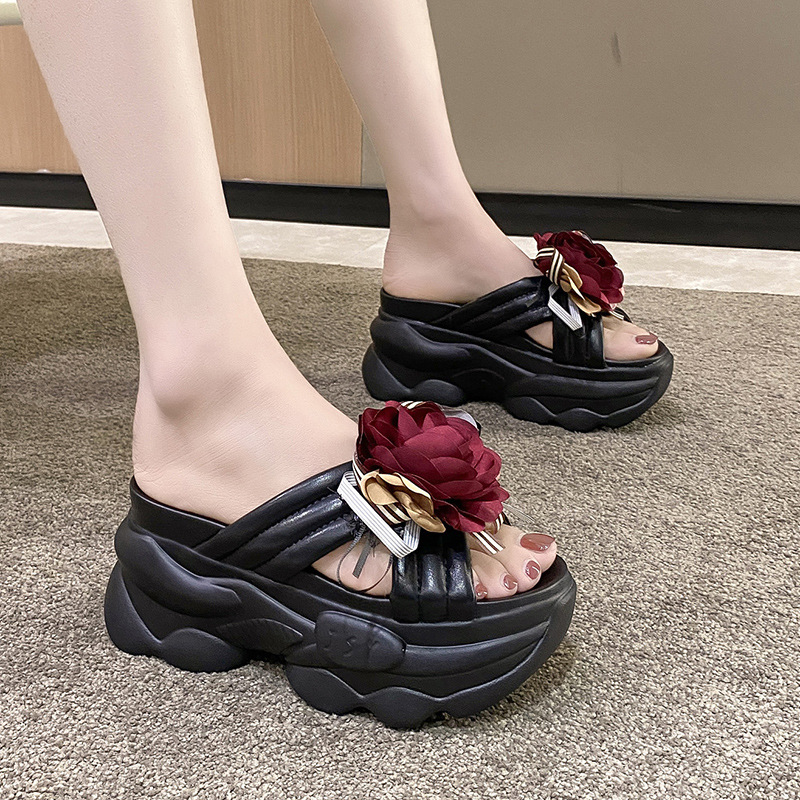 Trendy Thick Bottom Sandals Women's Fashion Flowers