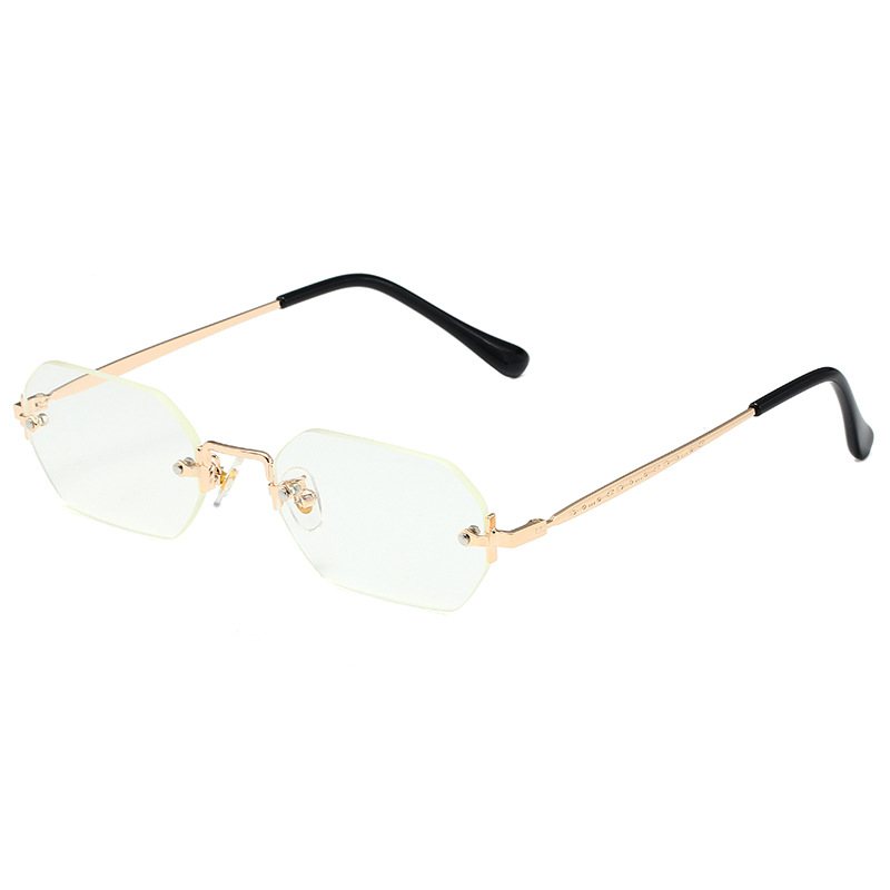 Women’s Fashion Casual Square Personality Sunglasses