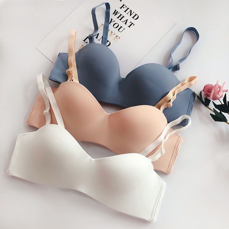 Title 3, Marshmallow breast tucking bra