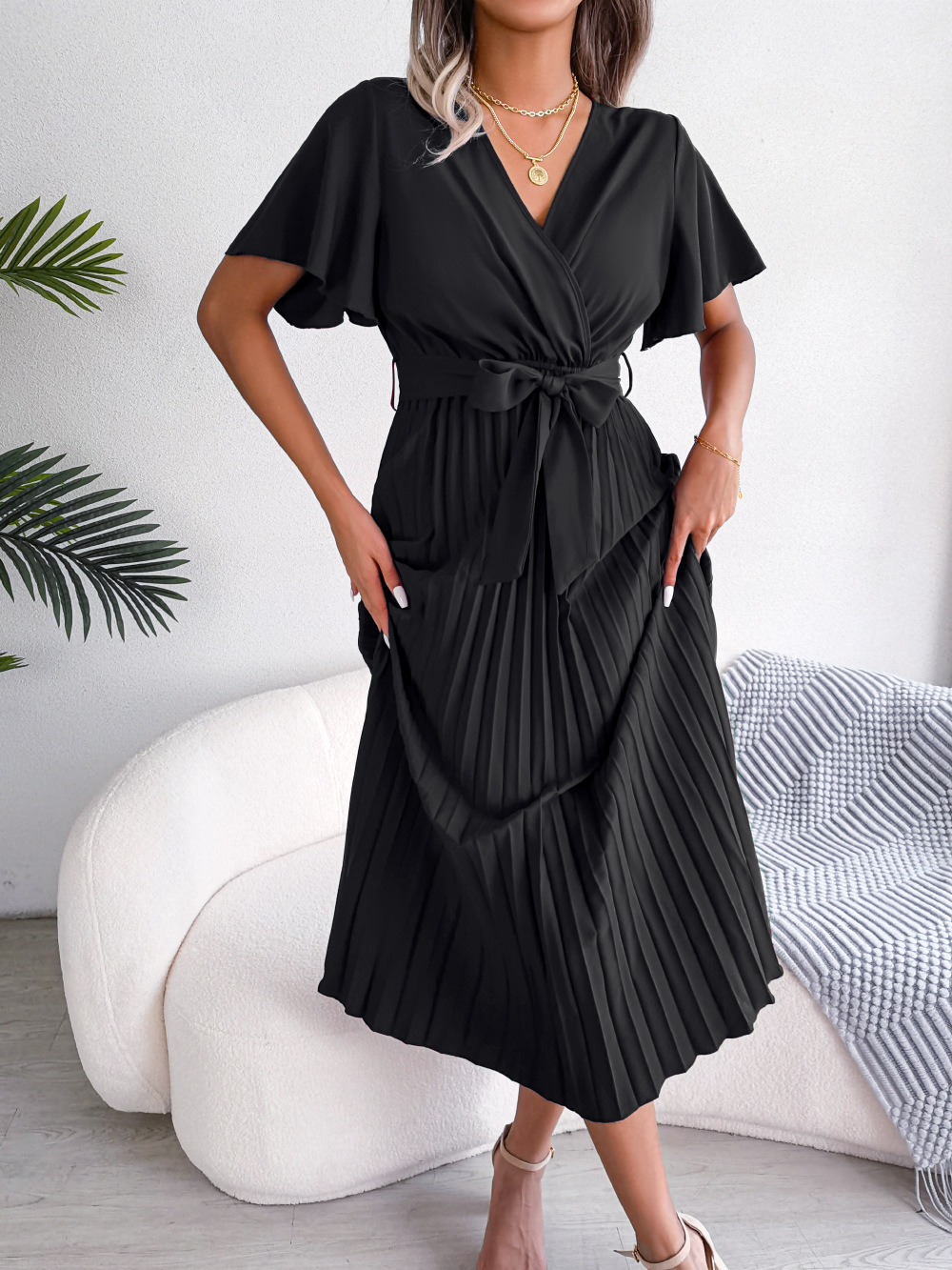 Women   Elegant Cross V Neck Flowy Pleated Maxi Dress