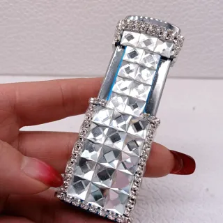 Diamond-encrusted Ladies Windproof Inflatable Lighter Straight Creative