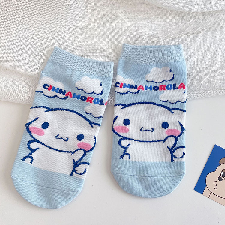 Title 3, Lady cartoon dog socks