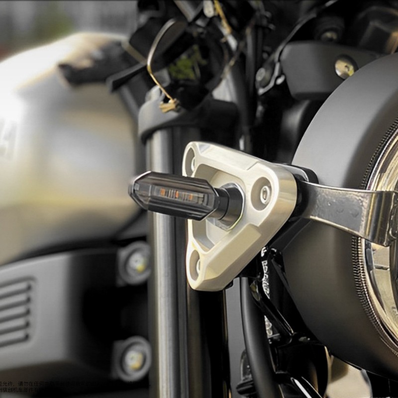 2Pcs Motorcycle Motorbike Turn Signal Lights Indicators Lamp Amber Mini LED 12V — image 7