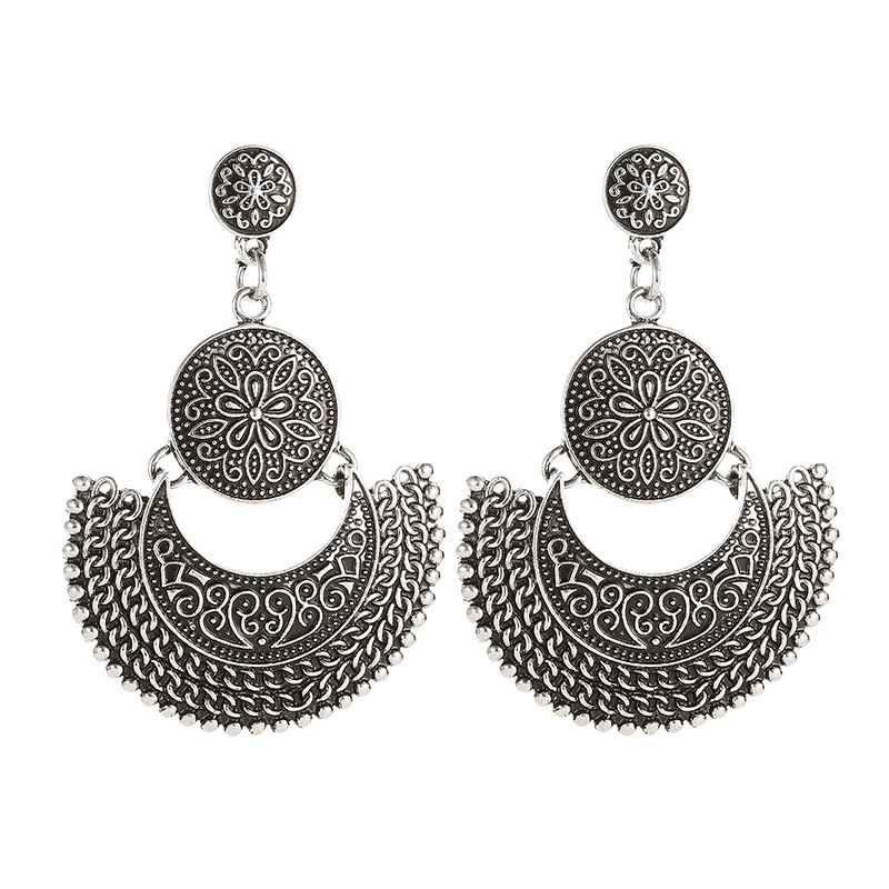 Simia Vintage Carved Tassel Earrings
