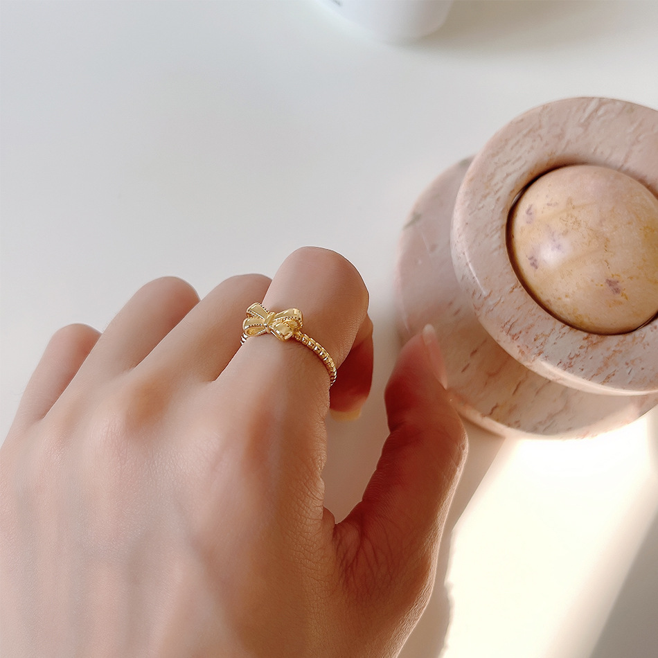 Women's Fashion Gold Bow Ring