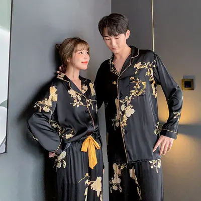 Black Imitation Silk Can Be Worn Outside Couple Pajamas