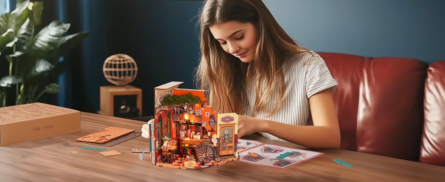 Title 12, Rolife DIY Mini Bar Poppenhuis Kit 3D Puzzel Ch...