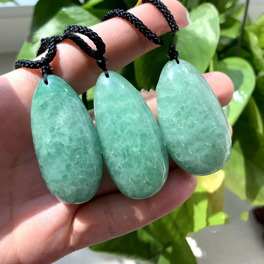 Natural Crystal Rough Polished Green Aventurine Jade Pendant With Rope