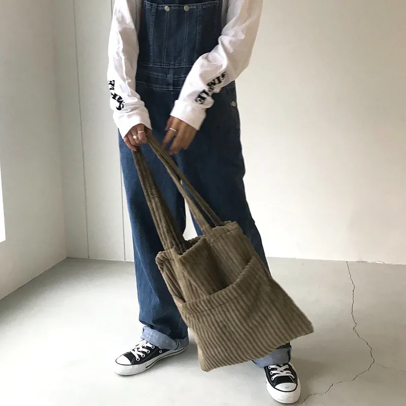Wick Shoulder Bag Japanese Vintage Outer Pocket Crossbody - Green