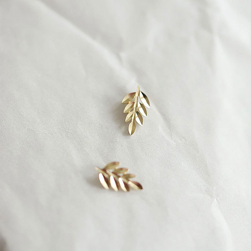 Dainty Leaf Stud Earrings, Tiny Floral Stud Earrings, Minimalist Earrings