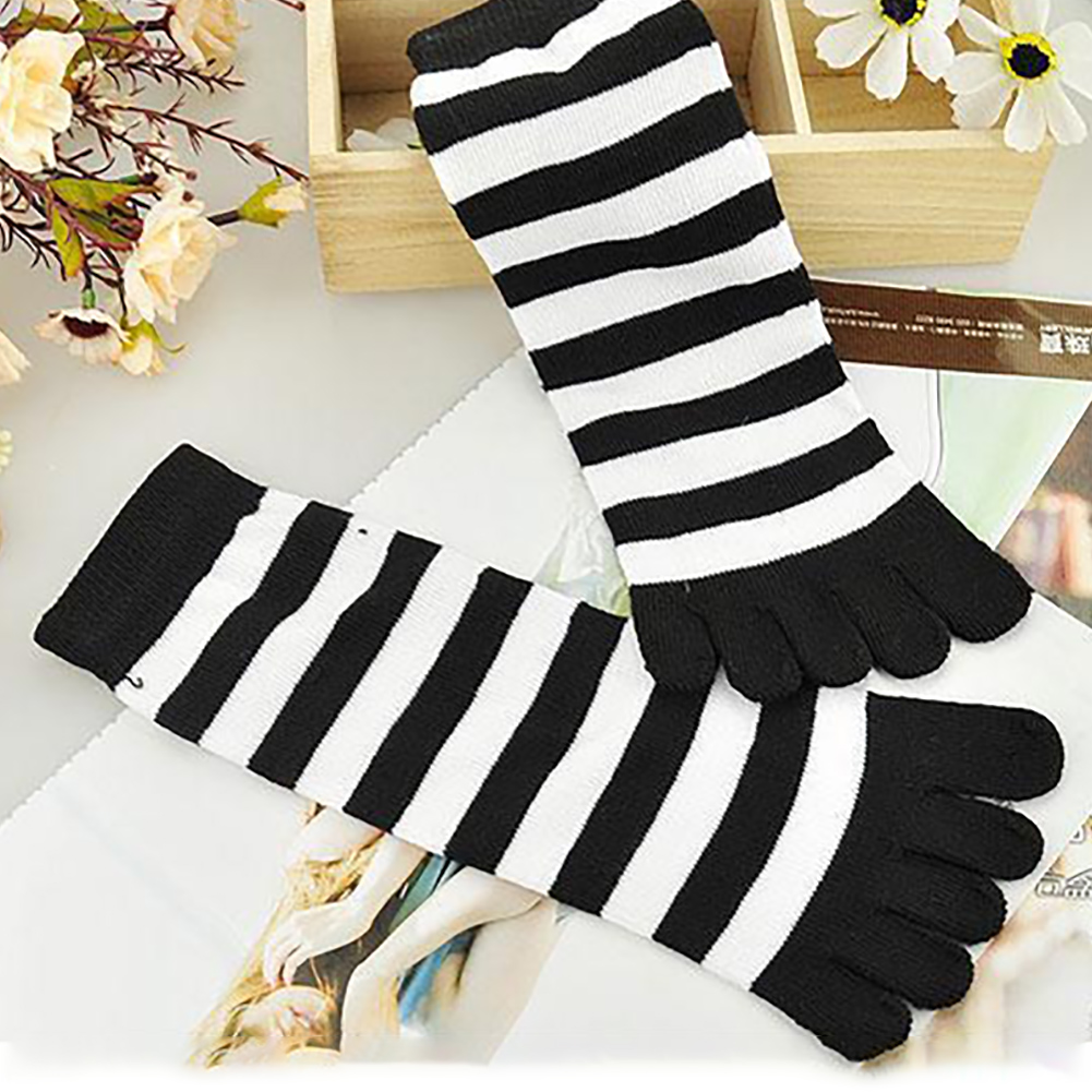 Ladies Striped Five-toed Cotton Socks In Tube Casual