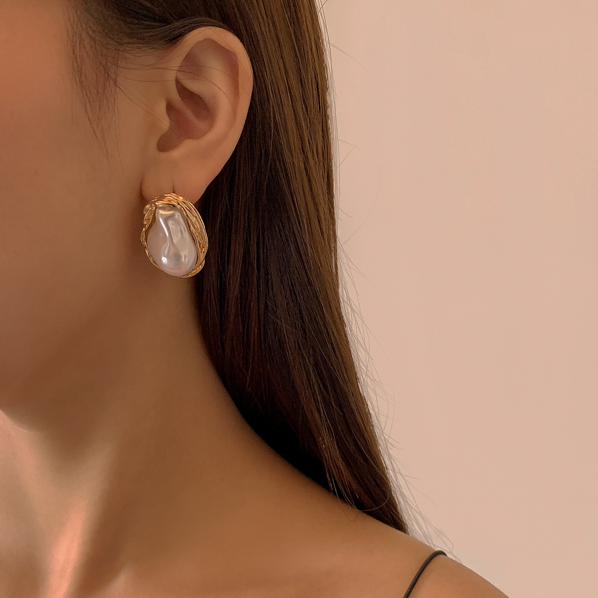 Baroque French Retro Imitation Pearl Earrings Women