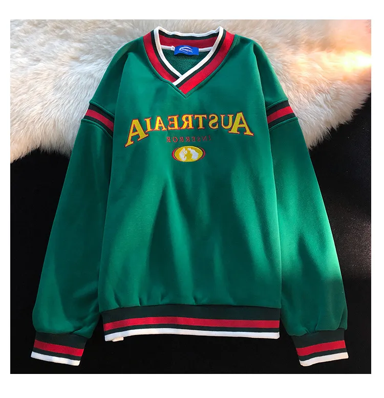 Letter Milk Apricot Embroidered Letter Pullover Sweatshirt - Green