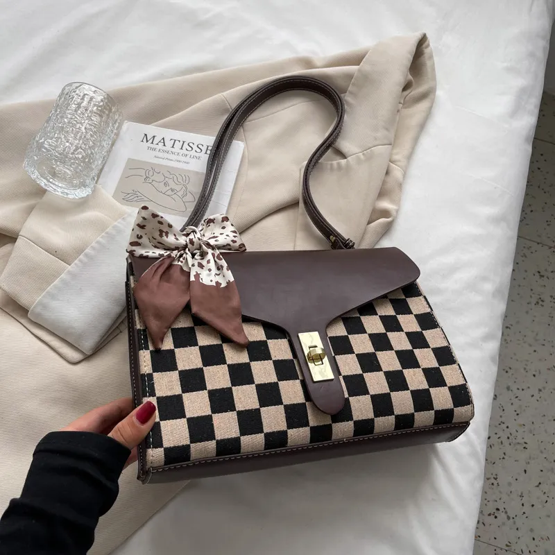 Large-capacity Women's Bag Fashion Plaid Single Shoulder - Coffee