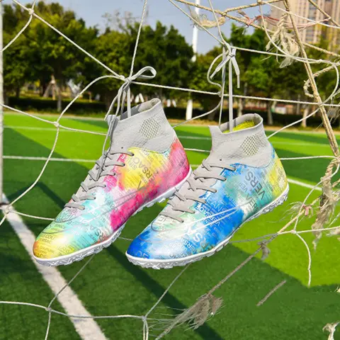 High Top Soccer Shoes Boys and Girls Tf Broken