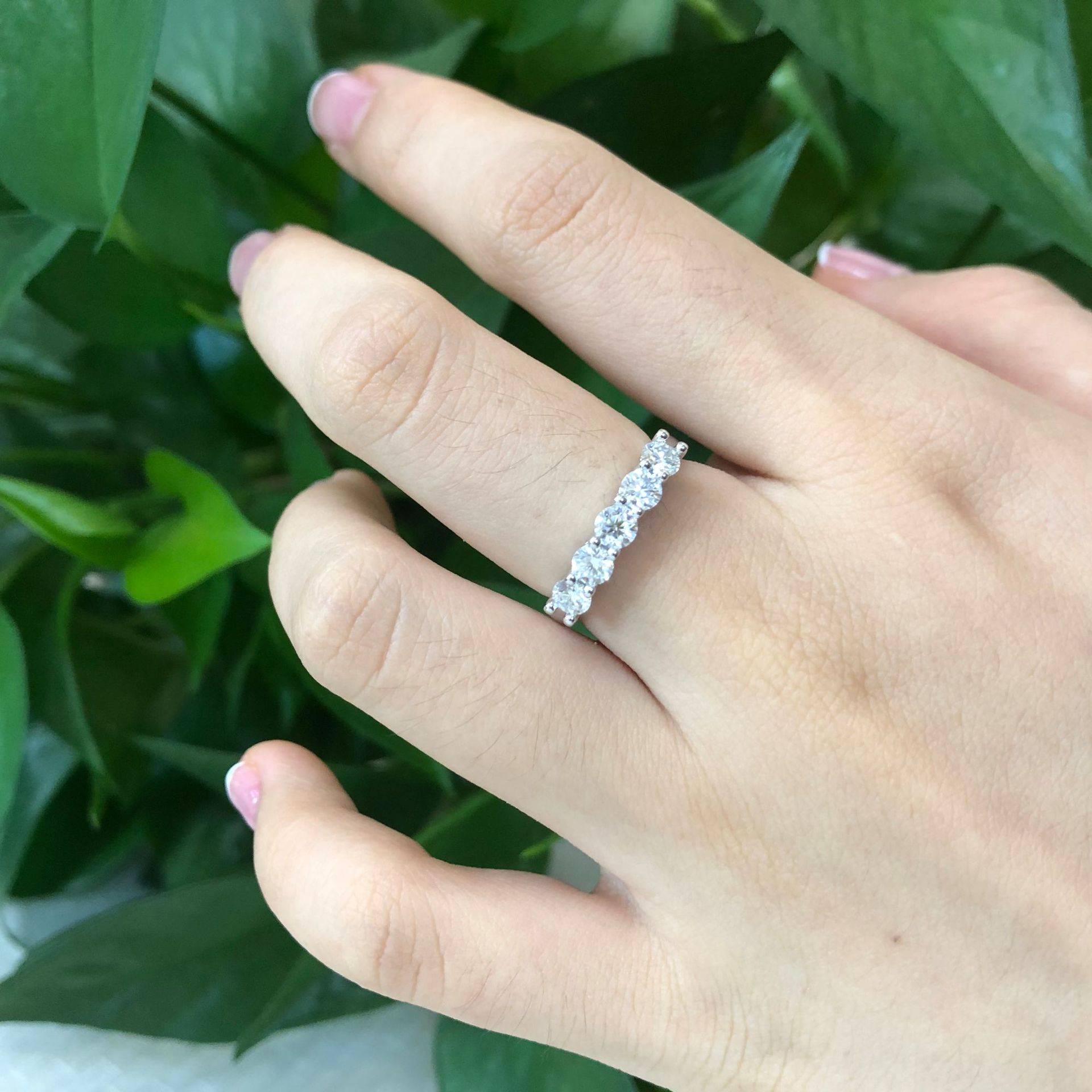 Classic Seven Stars And Seven Diamonds Five Diamond Row Ring Fashion