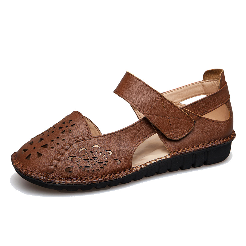 Leather Hole Shoes, Soft Bottom, Non-slip Flat Bottom, Middle-aged And Elderly Mother's Shoes, Baotou Sandals