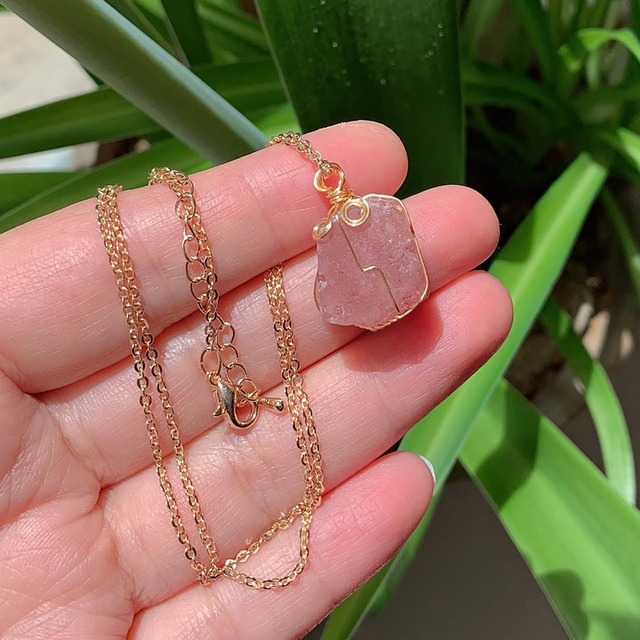 Natural Stone Pendant Necklace Small Rock Quartz Pendulum Am