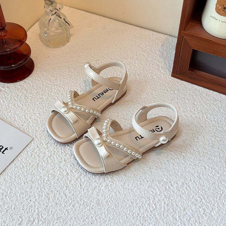2026 Summer New Girls' Korean-Style Princess Sandals, Little Girls' Bow & Pearl Soft-Slip Non-Slip Beach Shoes