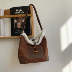 Design A Small Messenger Bag With One Shoulder - Brown - View 1
