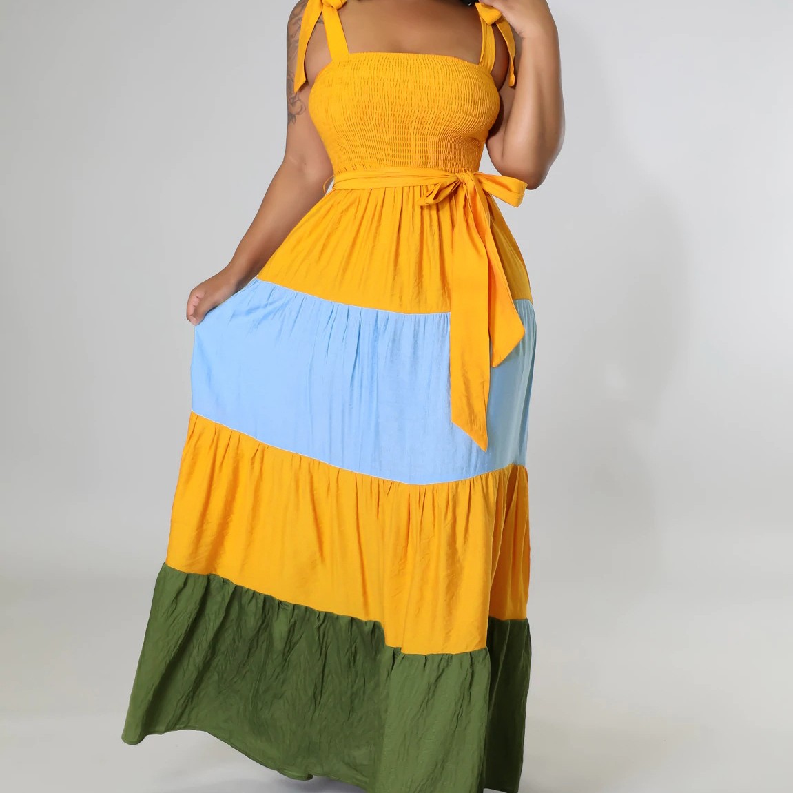 Contrast Color Sleeveless Lace-up Waist Strap Dress