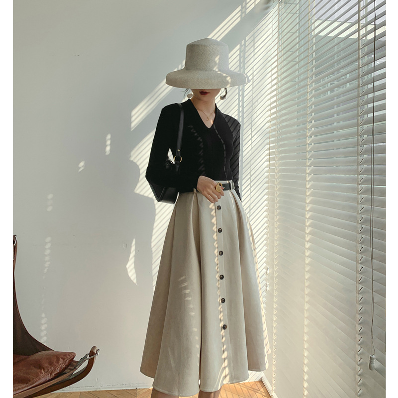 Women's Versatile High-waisted Crotch-covering Thin A-line Umbrella Skirt