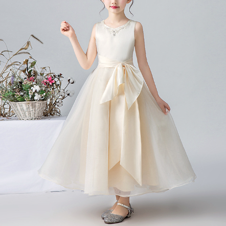 Girl Runway Model Catwalk Fashion Host Chorus Orchestra Dinner Princess Dress
