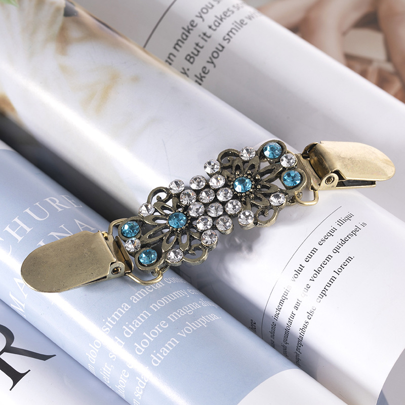 European And American Temperament Womens Cardigan Tightly Buckled Shawl Clip