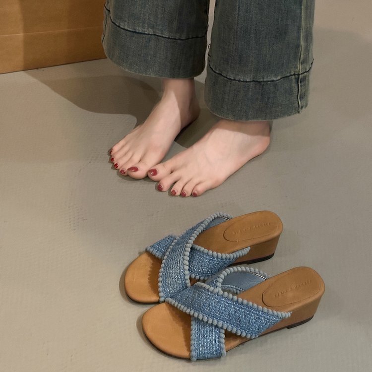 Women's French Style Platform Thong Sandals, Outdoor Heeled Flip Flops For Beach product image