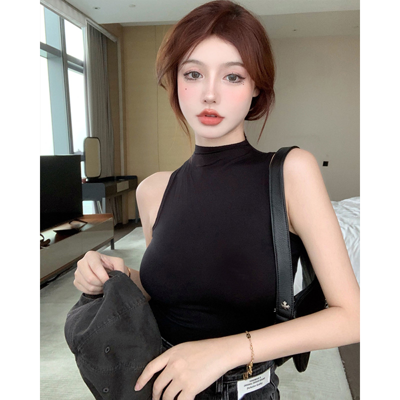 Half High Collar Vest For Women With Sports Straps Underneath