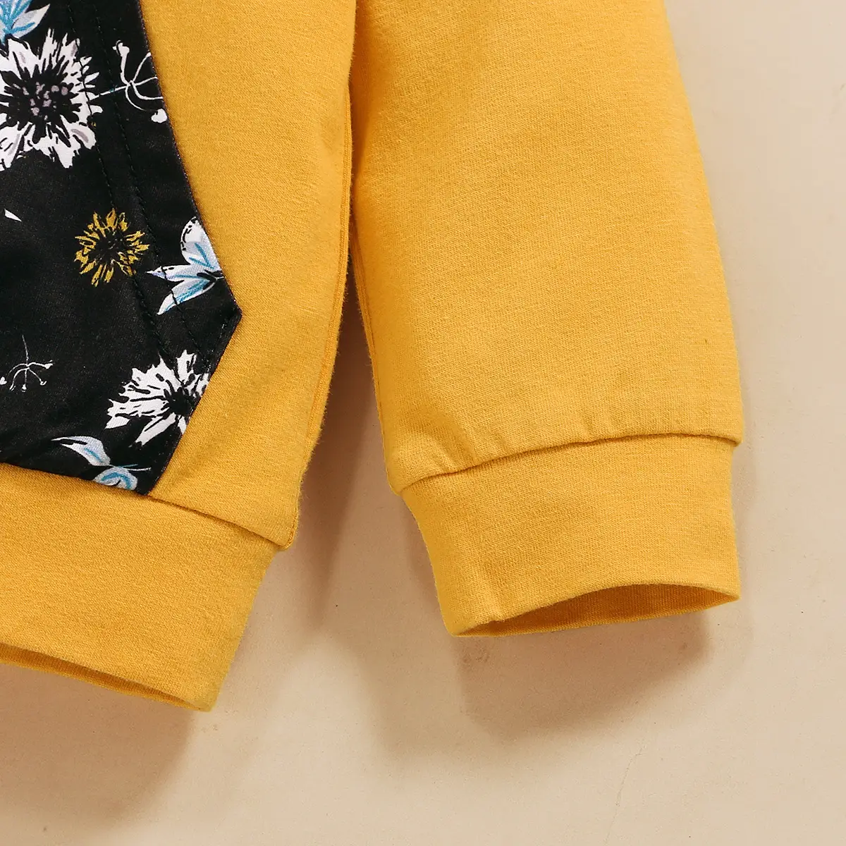 Girls' Solid Color Long Sleeve Hooded Top And Floral Trousers Two Piece Set