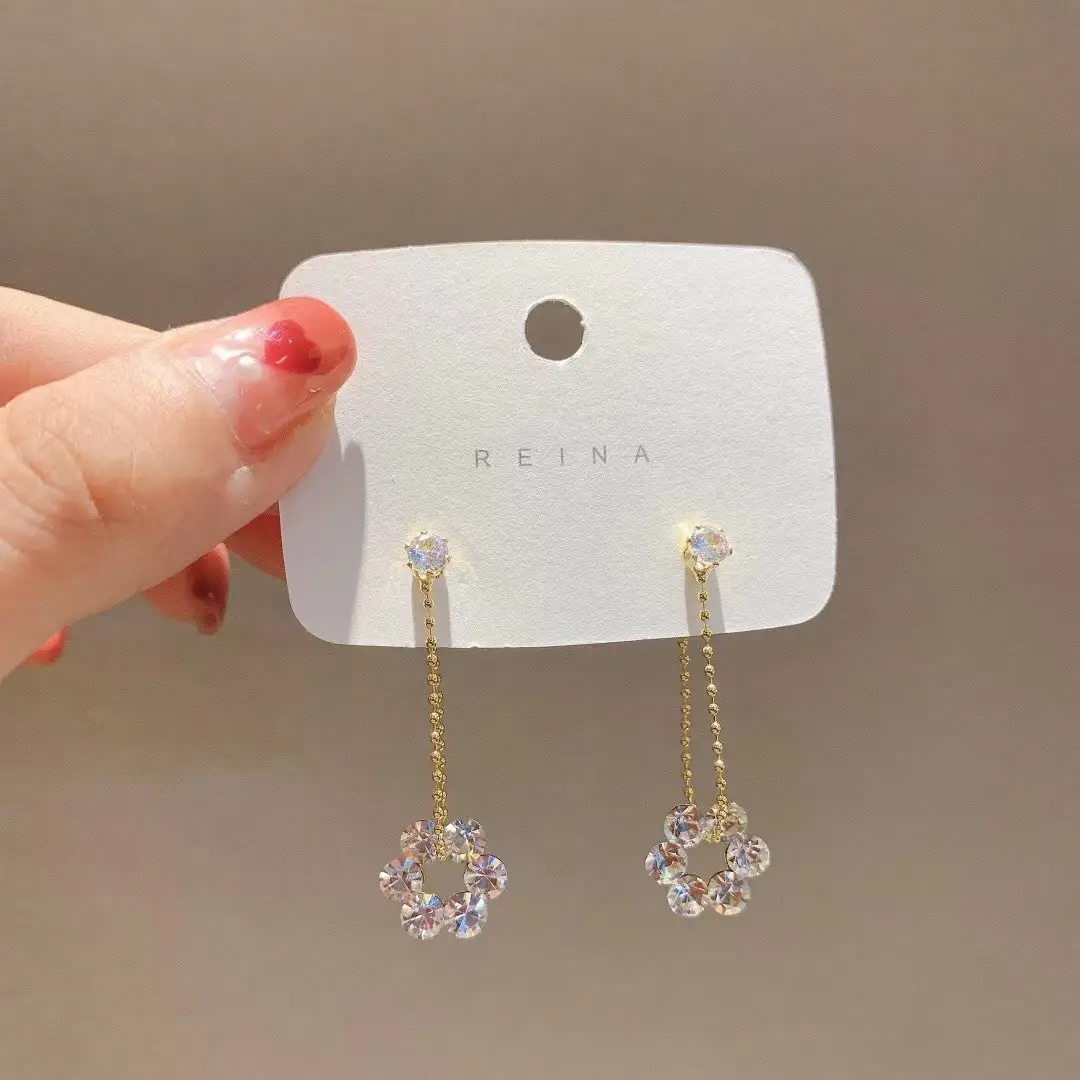 Fashion Women's Silver Diamond Flower Earrings