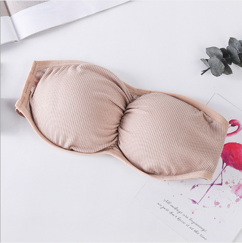 Title 8, Threaded word wrap chest tube top bra