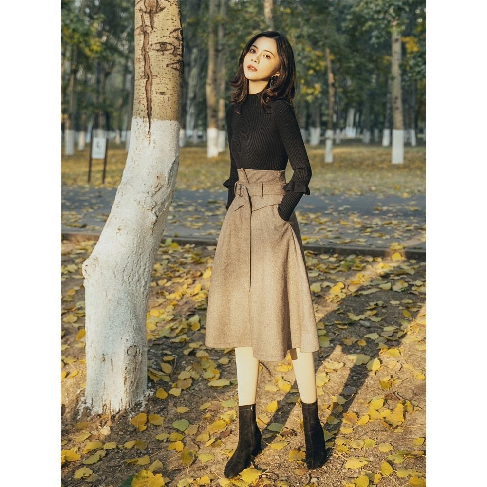 Sweater And Woolen Skirt Two-piece Women's Retro Suit