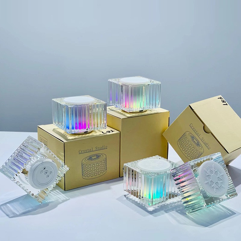 Fashion Desktop Subwoofer Wireless Mini-speaker