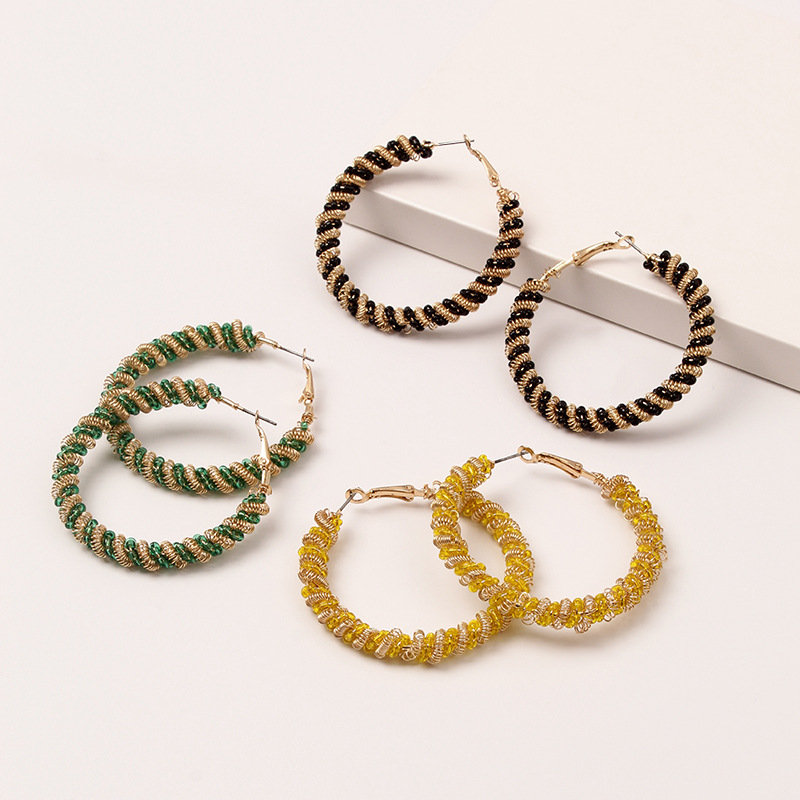 New Women's Fashion Simple Three-Dimensional Round Earrings