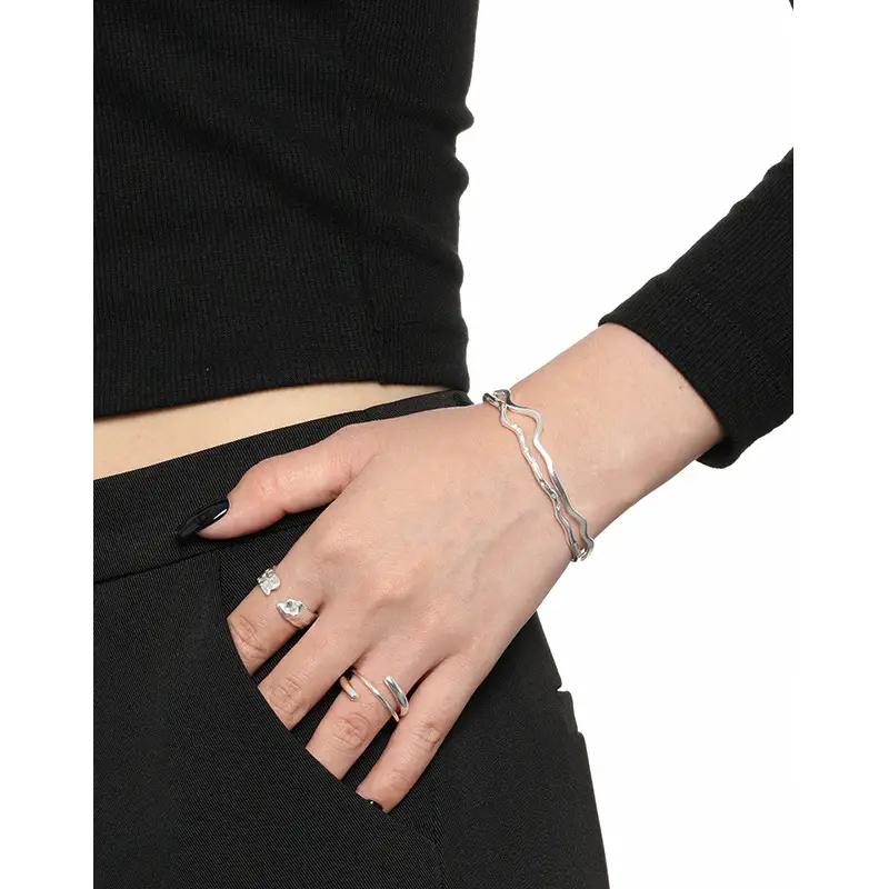 Women's Minimalist Versatile Irregular Line Sterling Silver Bracelet